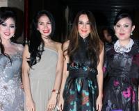 FOTO INA THOMAS Iuran Arisan Sosialita